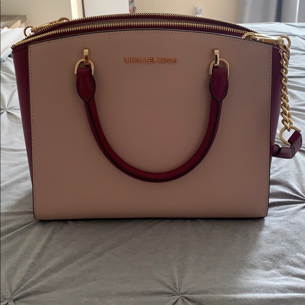 Michael Kors purse